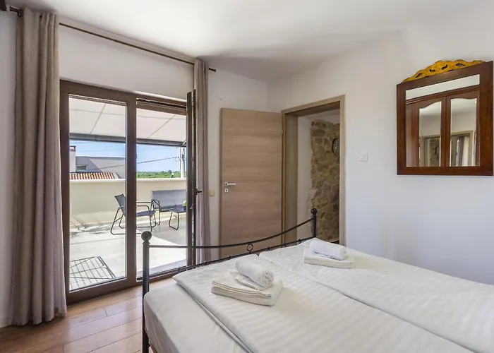 Dolce With Heated Pool * Porec
