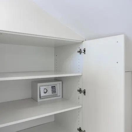 Dolce With Heated Pool Apartman