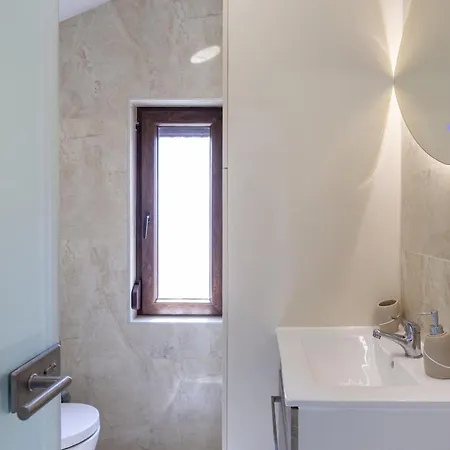 Dolce With Heated Pool Apartman *