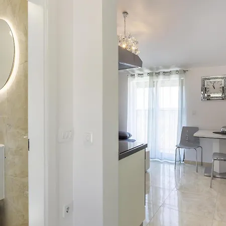 Apartman Dolce With Heated Pool *