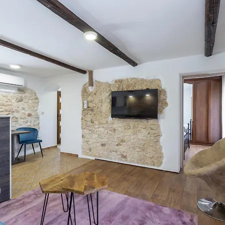 Dolce With Heated Pool Apartman Porec