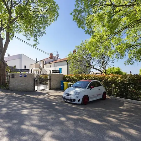 Dolce With Heated Pool *